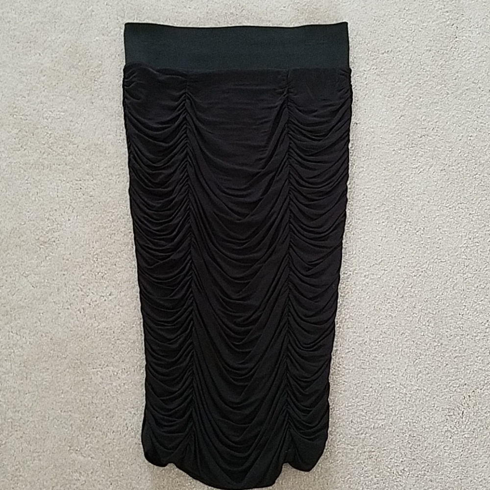 H&M black bodycon skirt